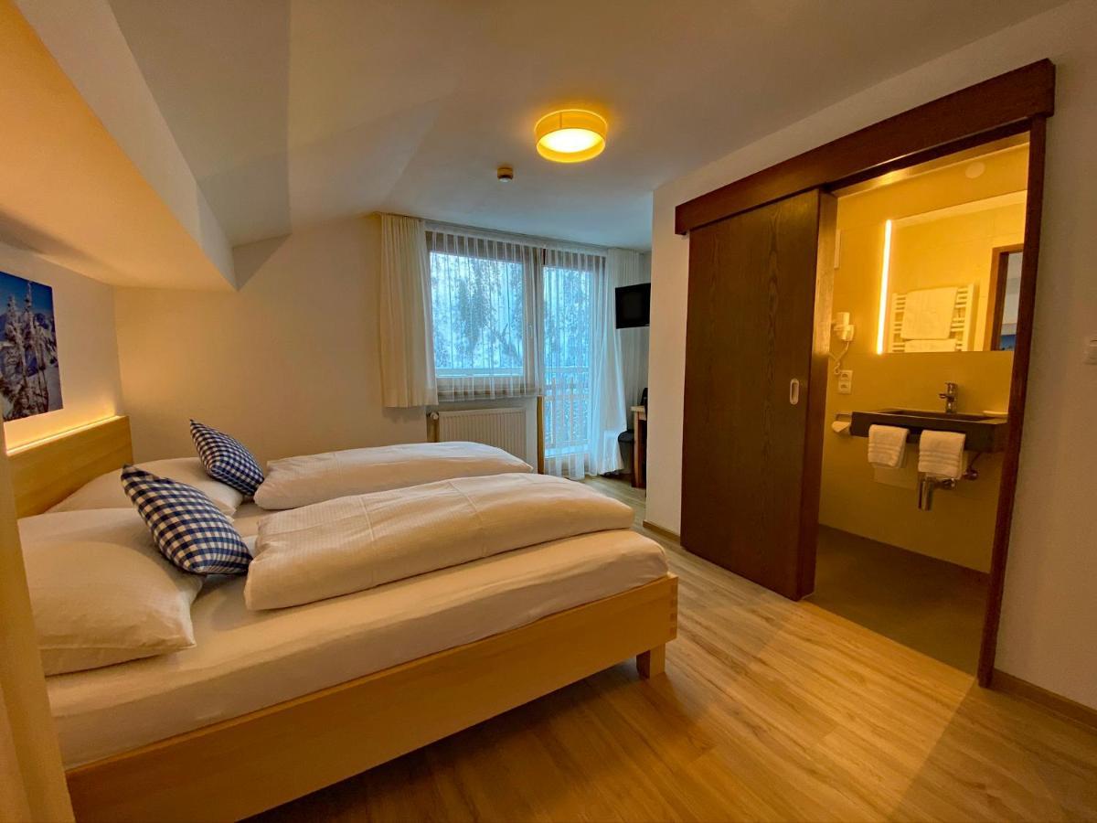 Hotel Garni Enzian Damuels Luaran gambar